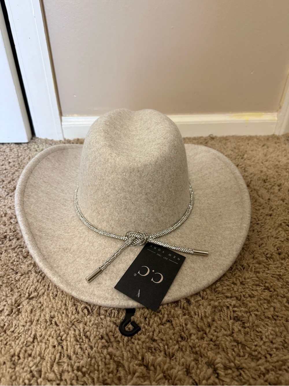 NWT CC Rope Rhinestone Felt Cowboy Hat in Heather Oatmeal - Picture 2 of 6